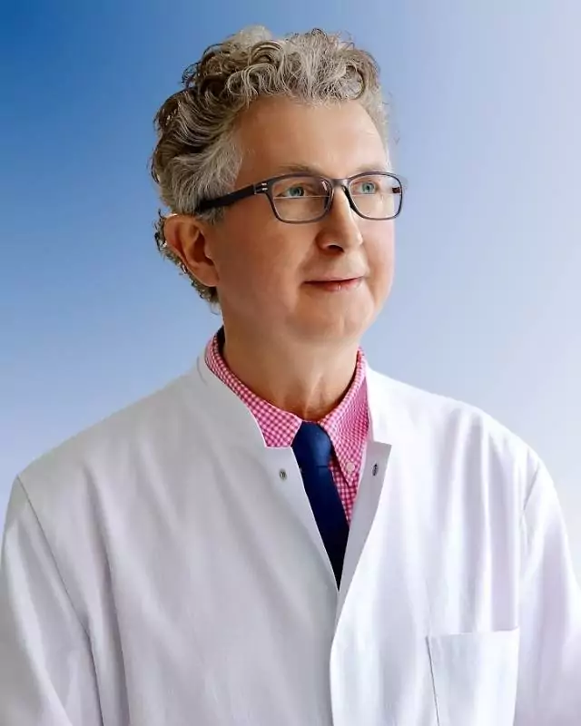 Dr. Med. K. Brasse